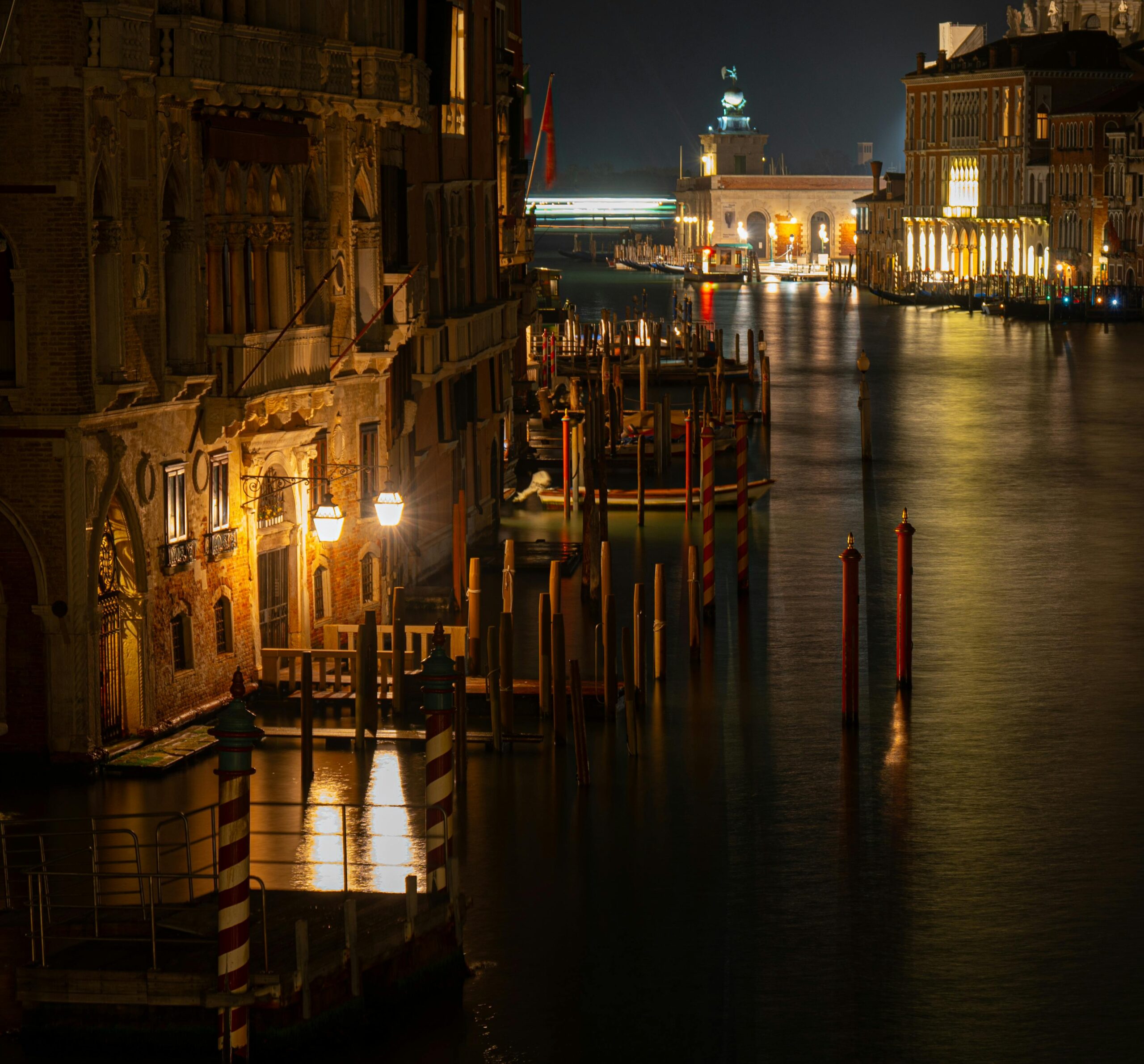 Crescono i prezzi delle case in Italia: aumenti a Roma, cali a Milano secondo ultimi dati